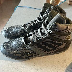 Boys wrestling shoes